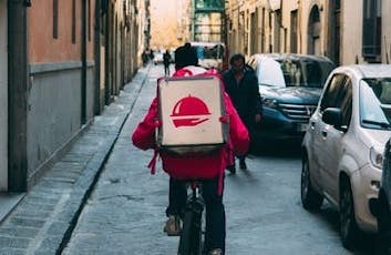Czwartek dostawa gratis