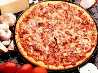 Pizza mięsna