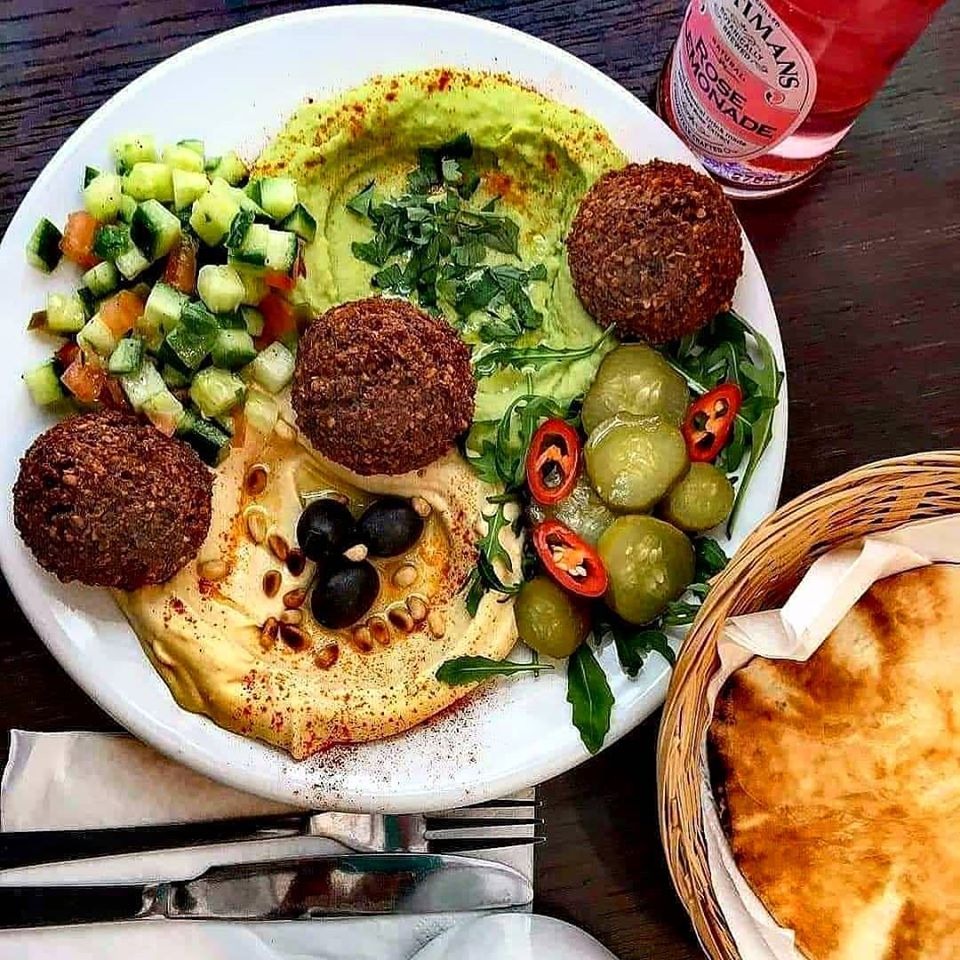 MEZZE Hummus & Falafel Warszawa - OFICJALNA STRONA - Zamów Online