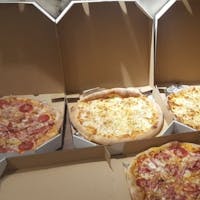 Zamów 3 pizze, a 4-tą pizzę otrzymasz GTRATIS